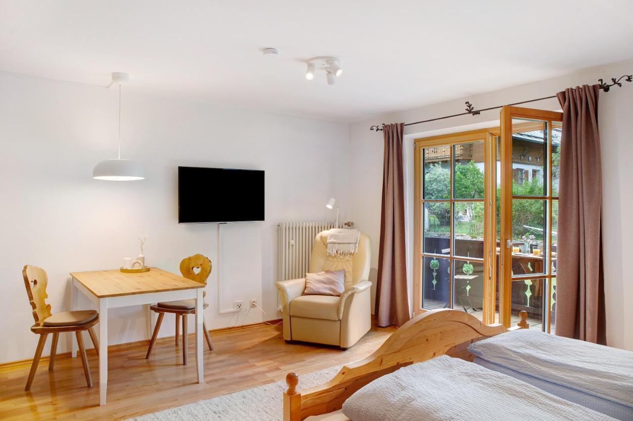 Ferienwohnung Zugspitznest غرينو المظهر الخارجي الصورة